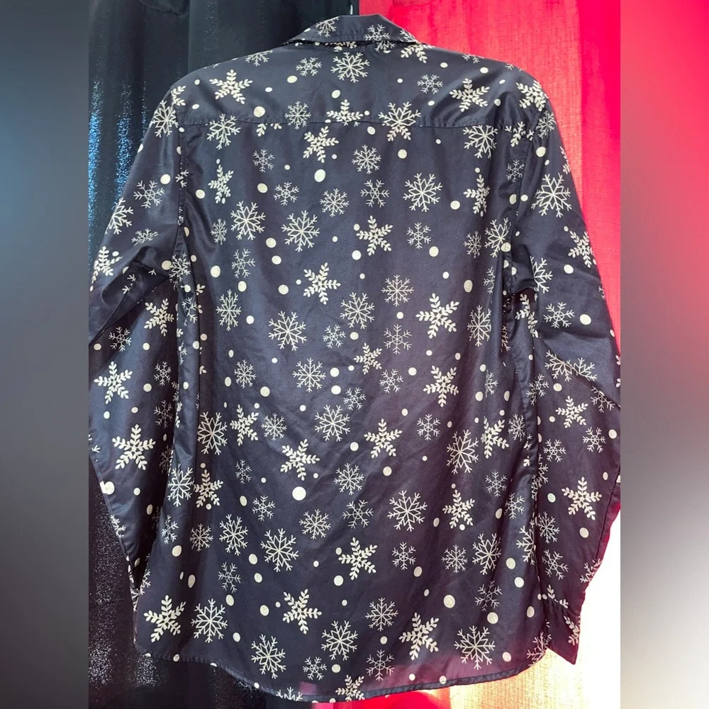 Holiday Button Down Shein Men’s Medium - Picture 4 of 5